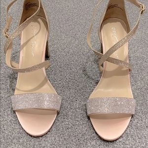 Betsey Johnson 9.5 m